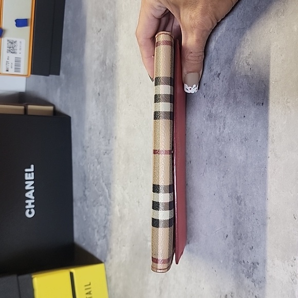 Burberry wallet - Picture 6 of 13